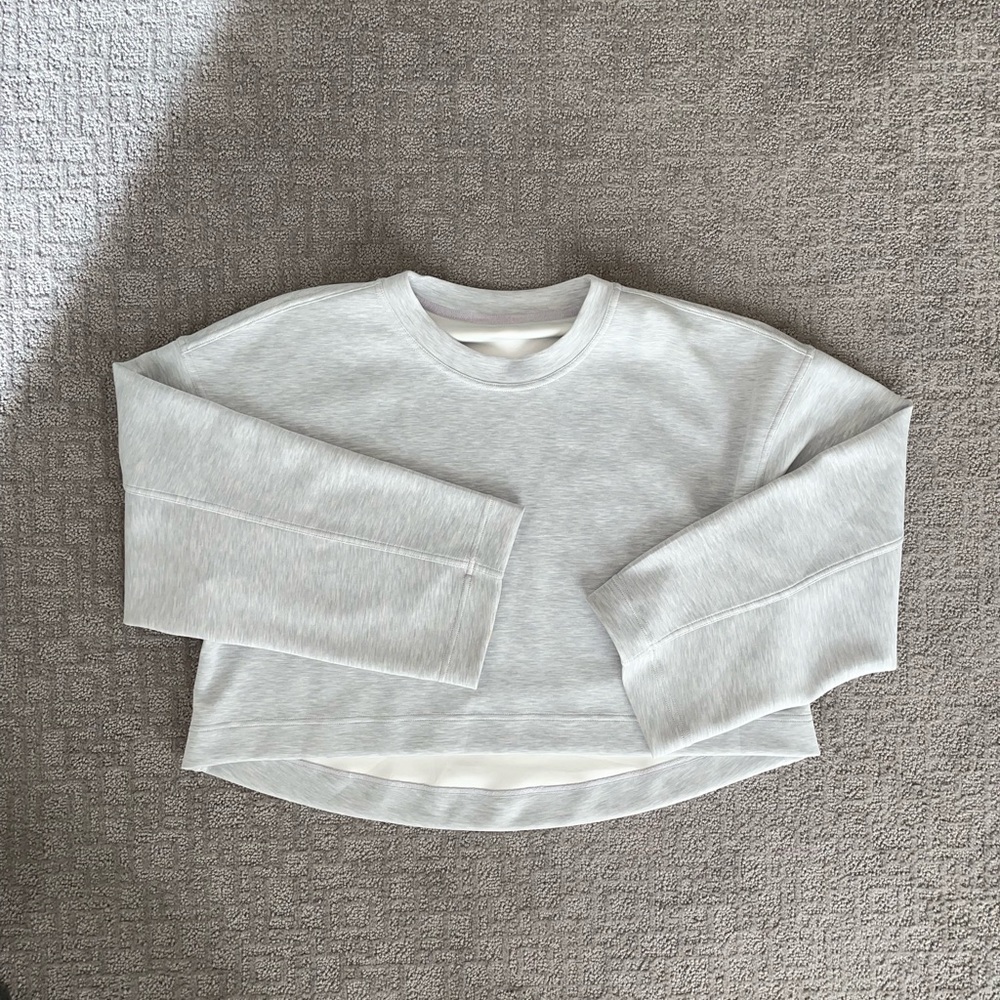 Heathered grey lululemon crop sweater